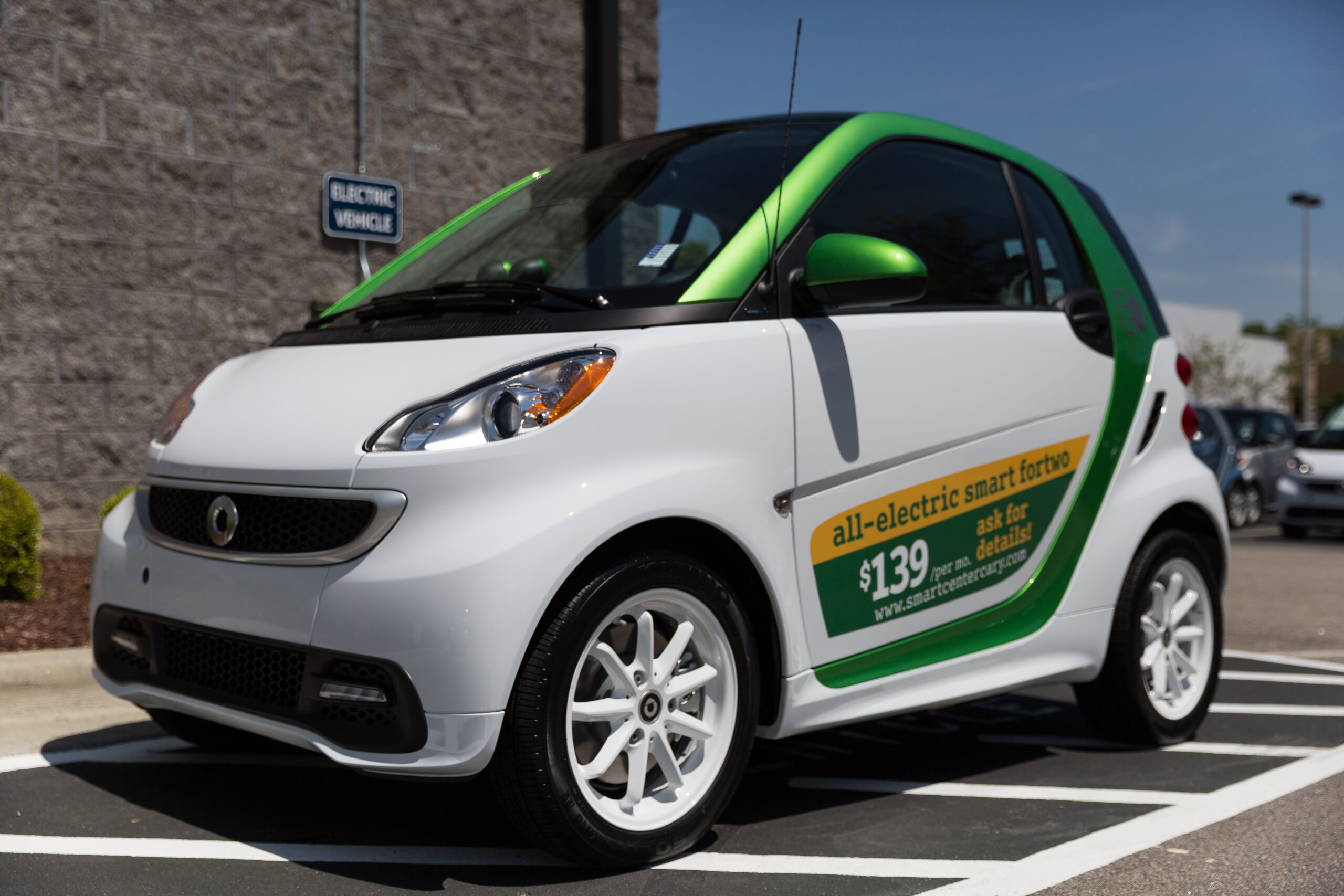 Showroom and Tell: 2014 smart fortwo Electric Drive