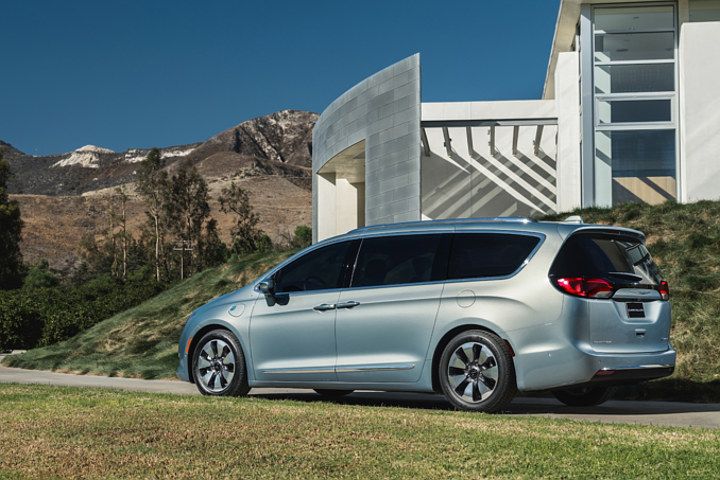 Goodbye Town & Country, Hello Chrysler Pacifica